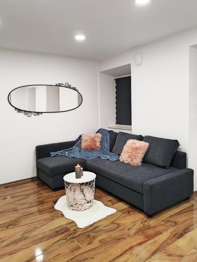 Stara Posta Apartment 8 غروسوبلي المظهر الخارجي الصورة
